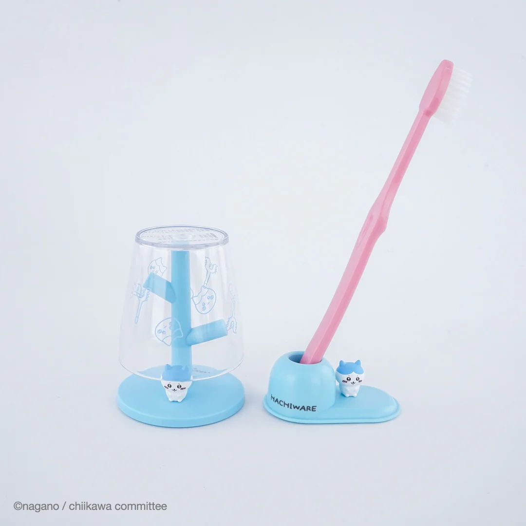ちいかわ ミニうがいコップ&スタンド(ハチワレ) - Image 4