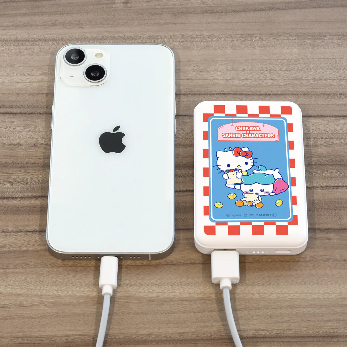 ちいかわ×サンリオキャラクターズ スーパーマーケットなMagSafe対応 ワイヤレスリチウム充電器 5000mAh(ハチワレ&ハローキティ) - Image 3