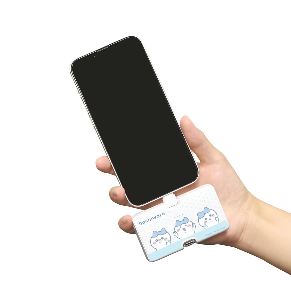 ちいかわ Lightning/Type-Cコネクタ付き リチウムイオン充電器(ハチワレ) - Image 2