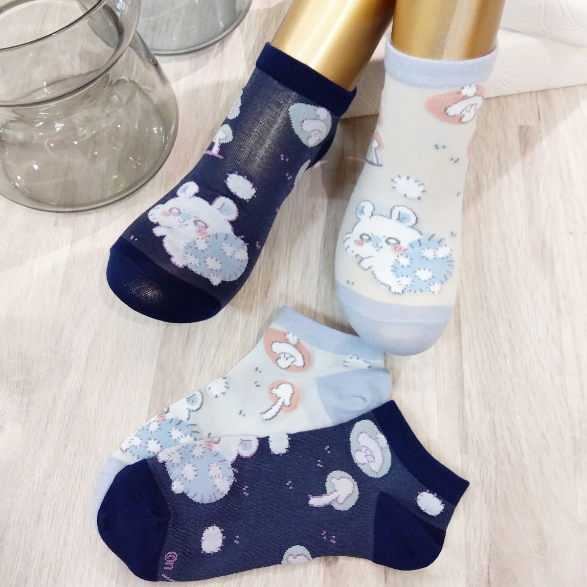 ちいかわ 薄手スニーカー丈ソックス(モモンガ採取 サックス) レディース用 - Image 3