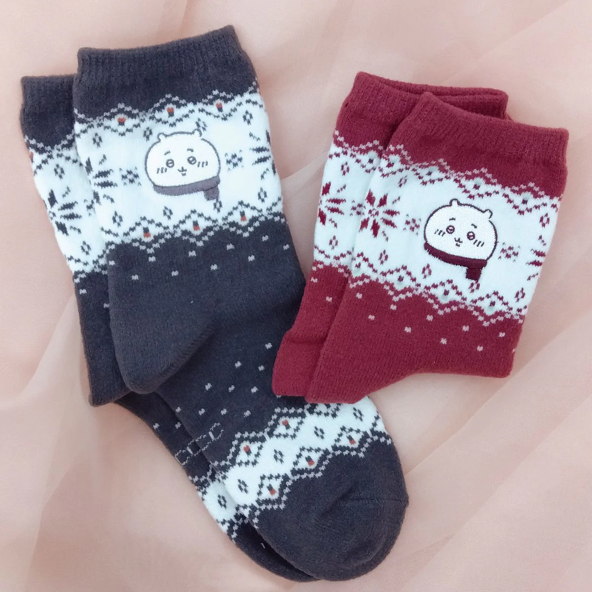 ちいかわ 刺繍クルーソックス(ノルディック柄・チャコールグレー) レディース用 - Image 3