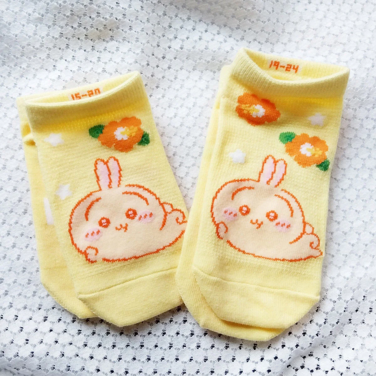 ちいかわ メッシュスニーカー丈ソックス（うさぎ・アロハ） - Image 2