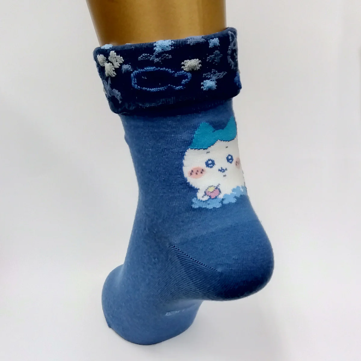 ちいかわ 折返しクルーソックス(ハチワレ)レディース用 - Image 4