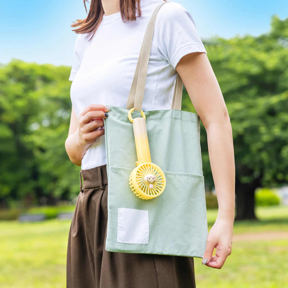 ちいかわ ジェリーカラーハンディファン（モモンガ） - Image 9