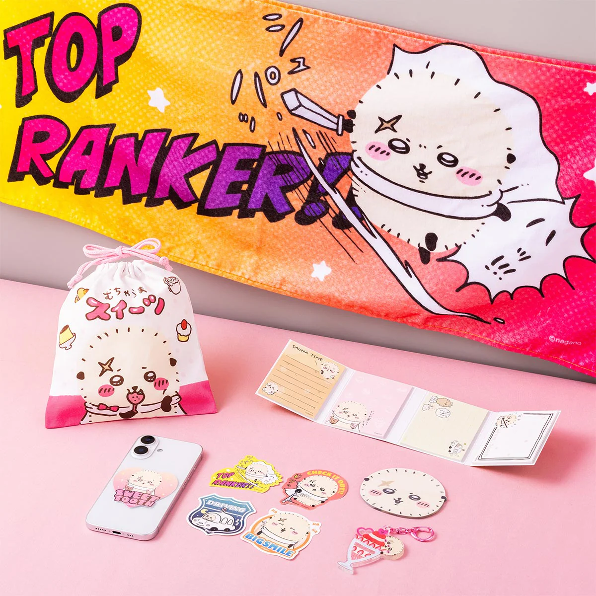 ちいかわ ラッコのスマホに貼れるサイズのステッカー（TOP RANKER） - Image 3