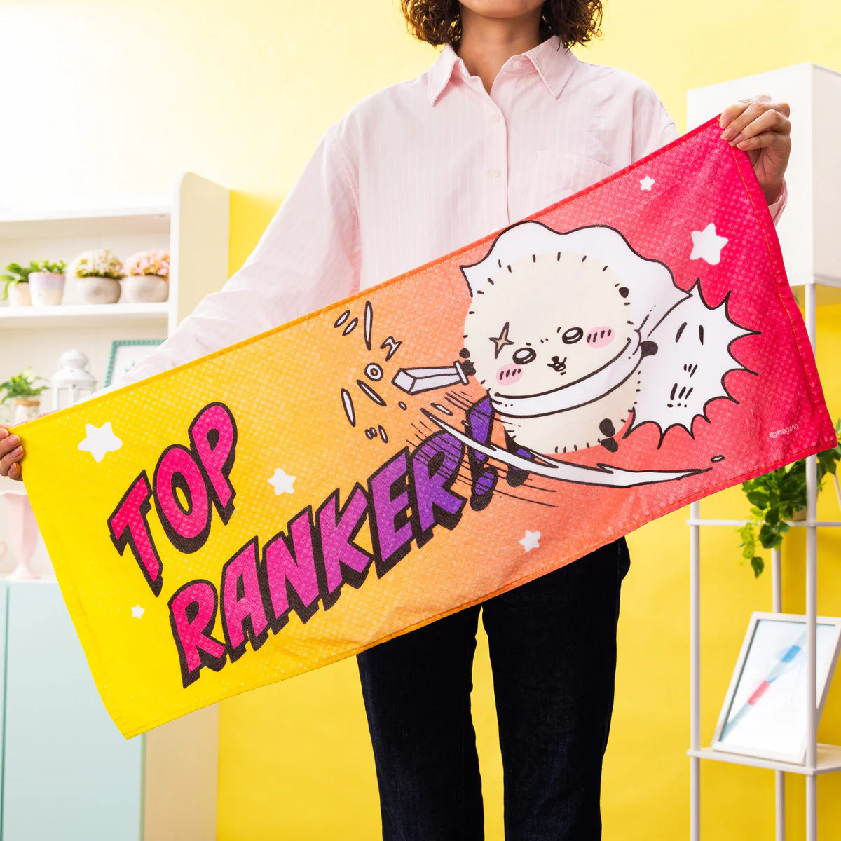 ちいかわ ラッコの手触りの良い薄手なフェイスタオル（TOP RANKER） - Image 2