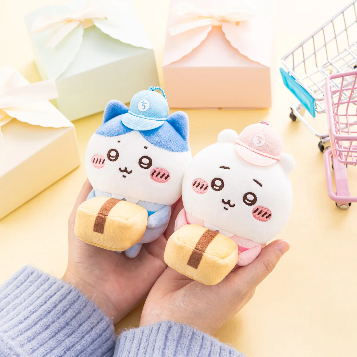 【予約】ちいかわ ちいかわマーケット 配達員さんなマスコット（ちいかわ）【2026年4月下旬より順次発送予定（発送延期の場合もキャンセル不可）】【通常商品と同時購入・配送希望日指定不可】 - Image 3