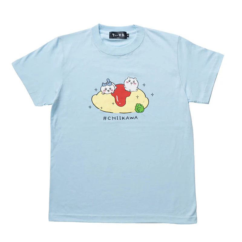ちいかわ オムライス Tシャツ(ライトブルー) - Image 2