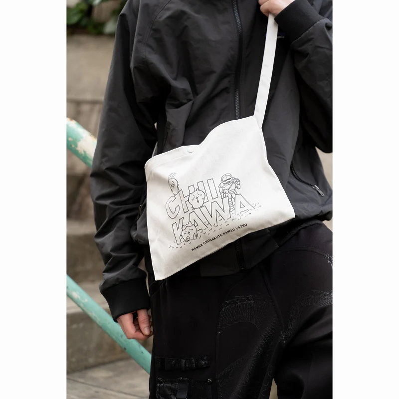 ちいかわ キャンバス サコッシュ 集合(ナチュラル) - Image 5