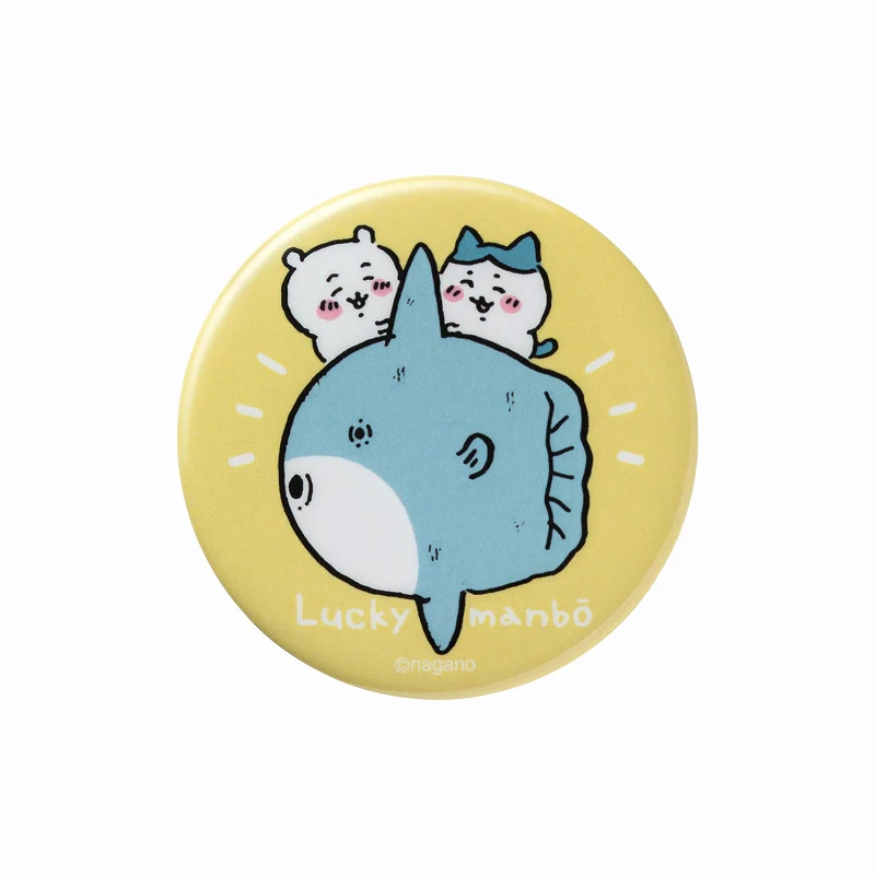 ちいかわ なかよしおでかけ缶バッジ（マンボウ） - Image 2
