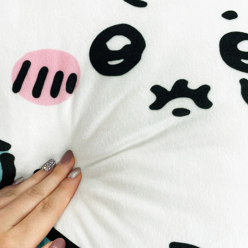 ちいかわ プン もちもちまくらクッション(ハチワレ) - Image 3